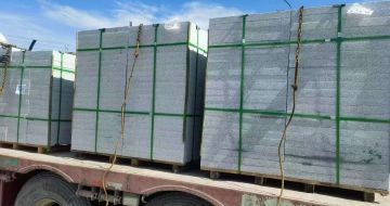 邵阳 芝麻白花岗岩地铺石装车日常