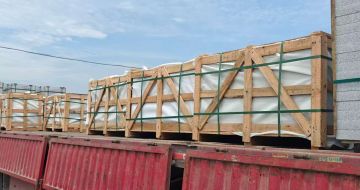 邵阳 芝麻白花岗岩地铺石出口专车-泰国游