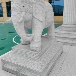 邵阳 白麻花岗岩动物异形石雕-大象