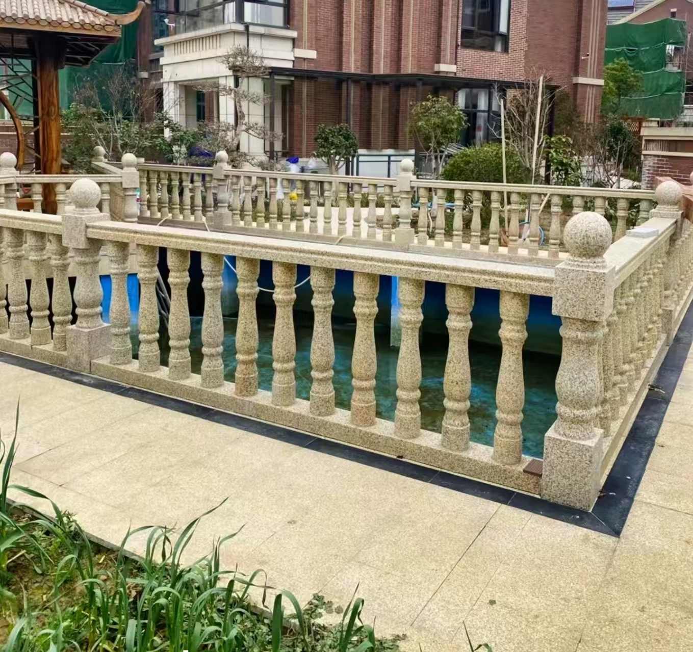 邵阳黄金麻花岗岩石材栏杆，扶手，将军柱，花瓶柱