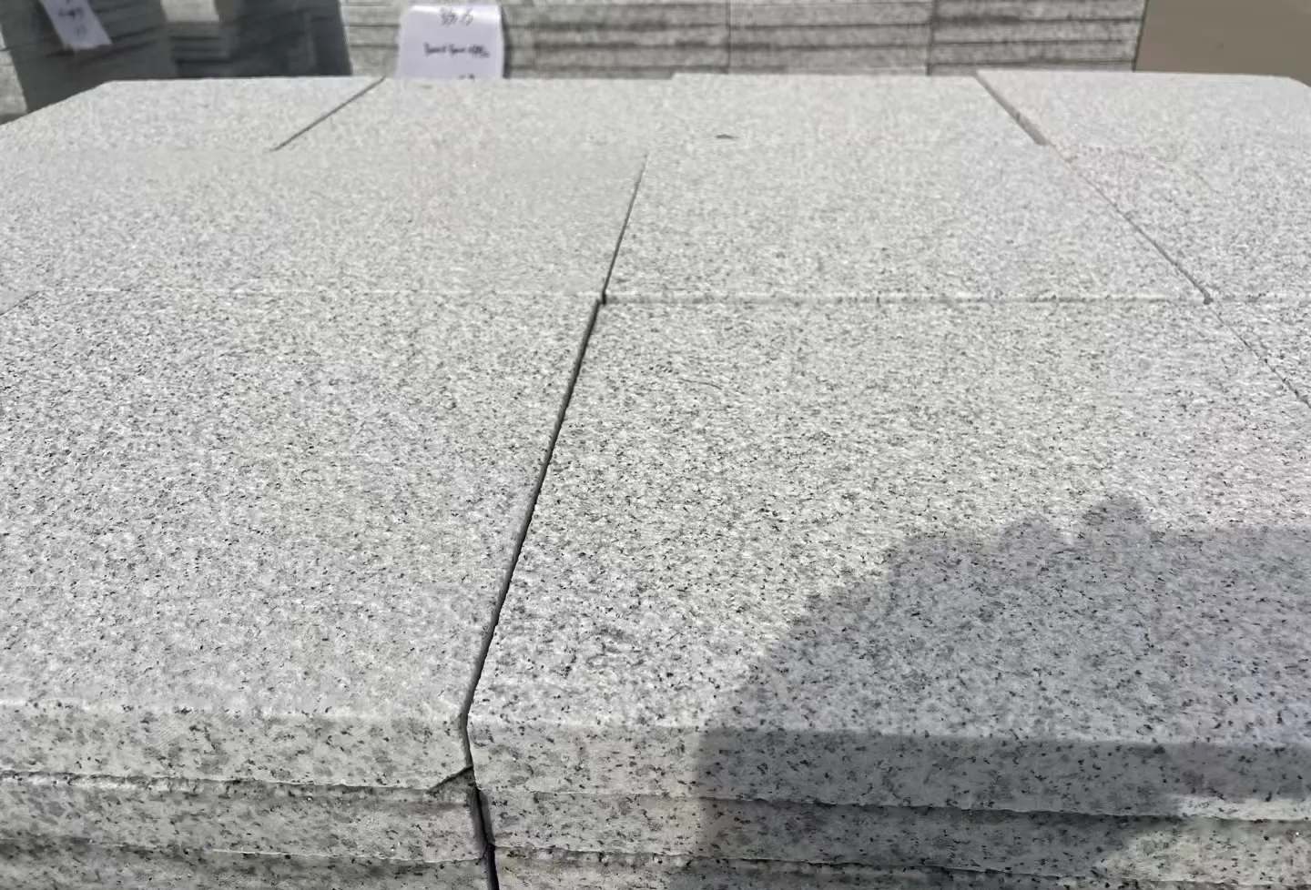 邵阳 白麻花岗岩石材推荐 荔枝面地铺石