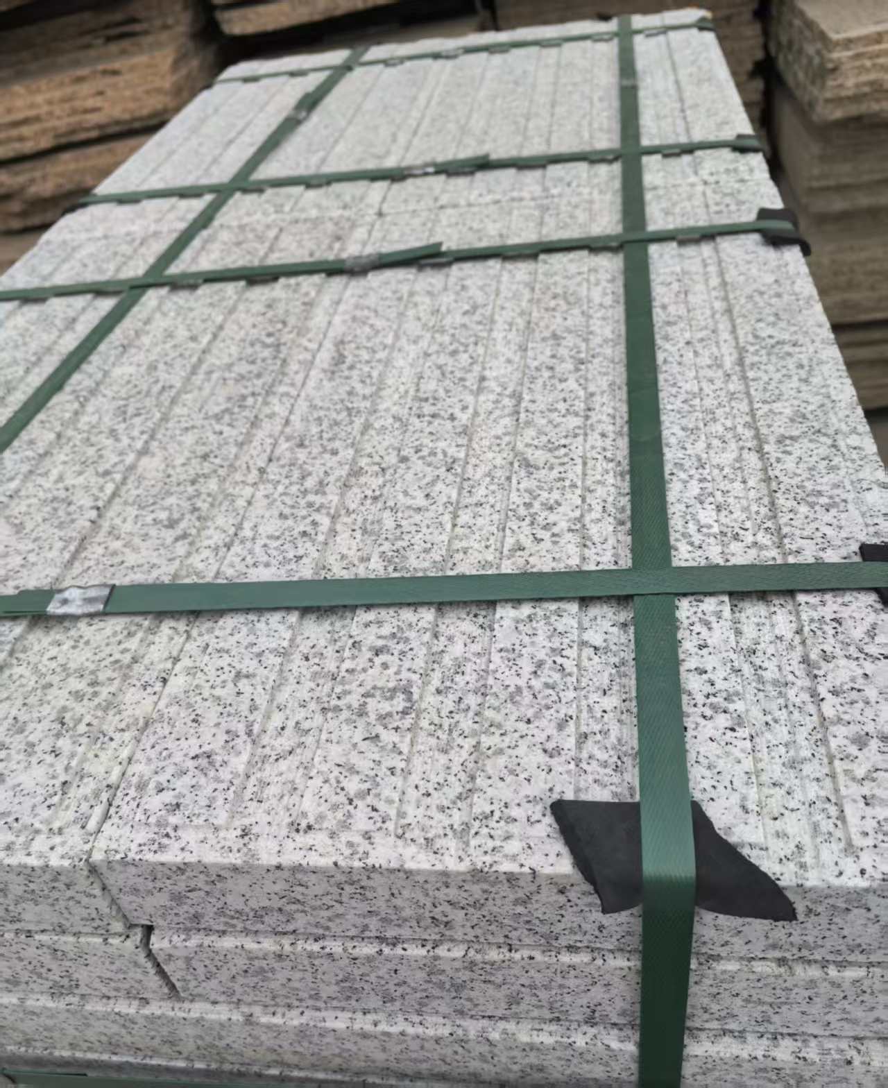 邵阳 白麻花岗岩直行盲道石，盲条，地铺石