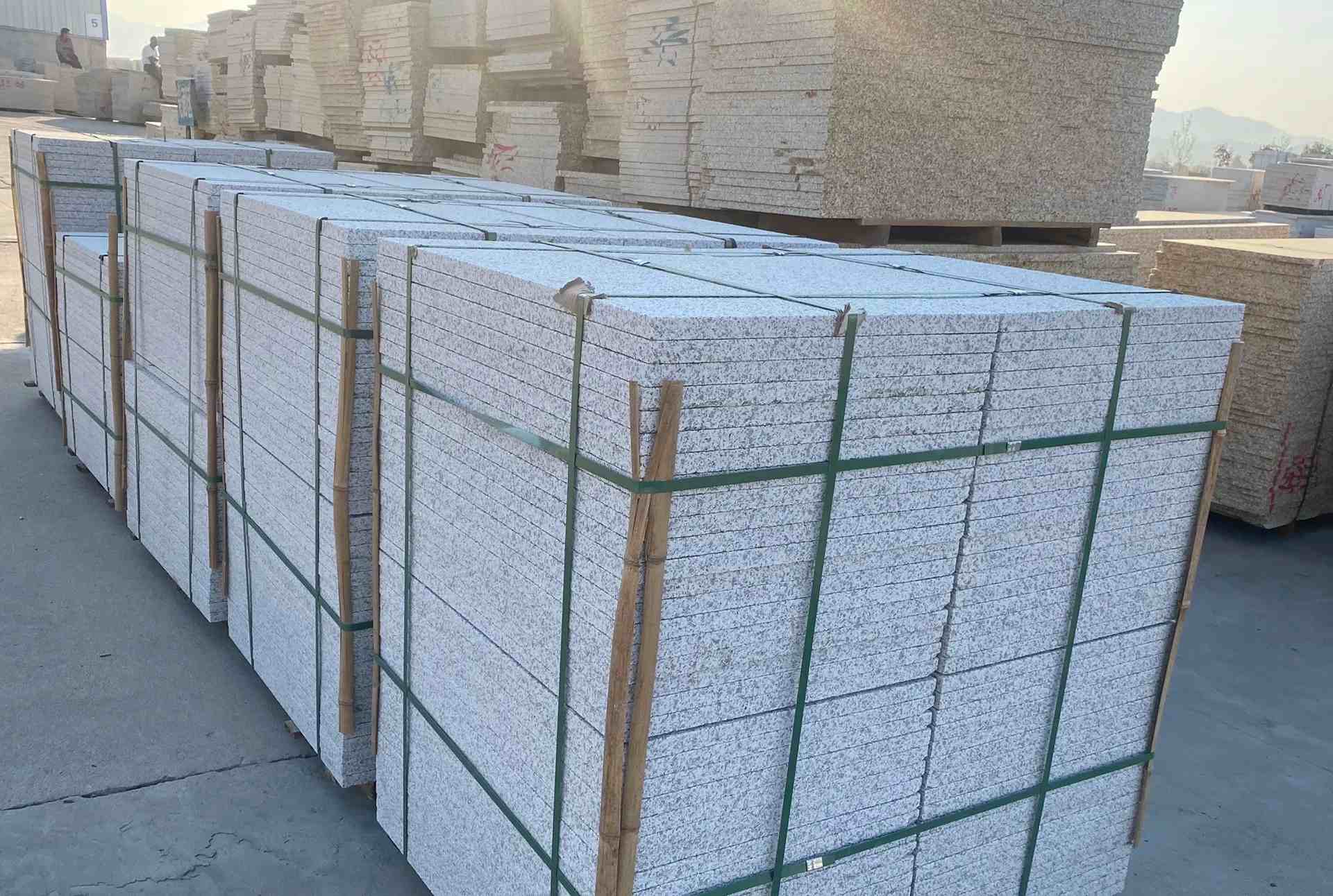 邵阳 白麻花岗岩荔枝面地铺石