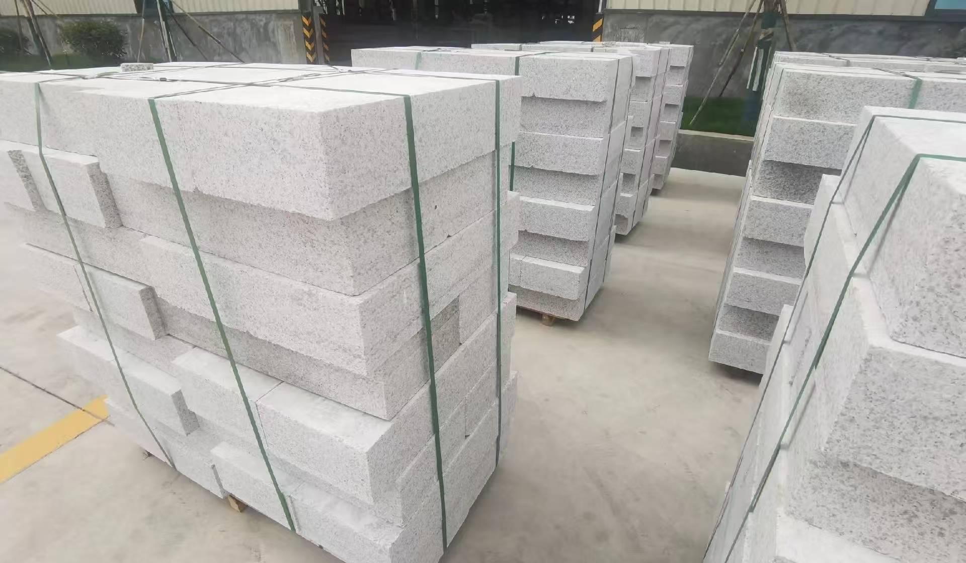 邵阳 白麻花岗岩路沿石，立缘石，平缘石，路牙石，道牙石，马路牙子等