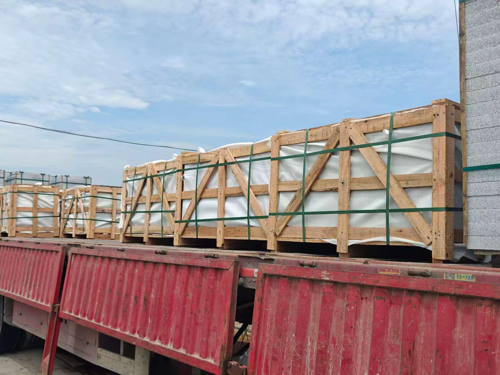 邵阳 芝麻白花岗岩地铺石出口专车-泰国游