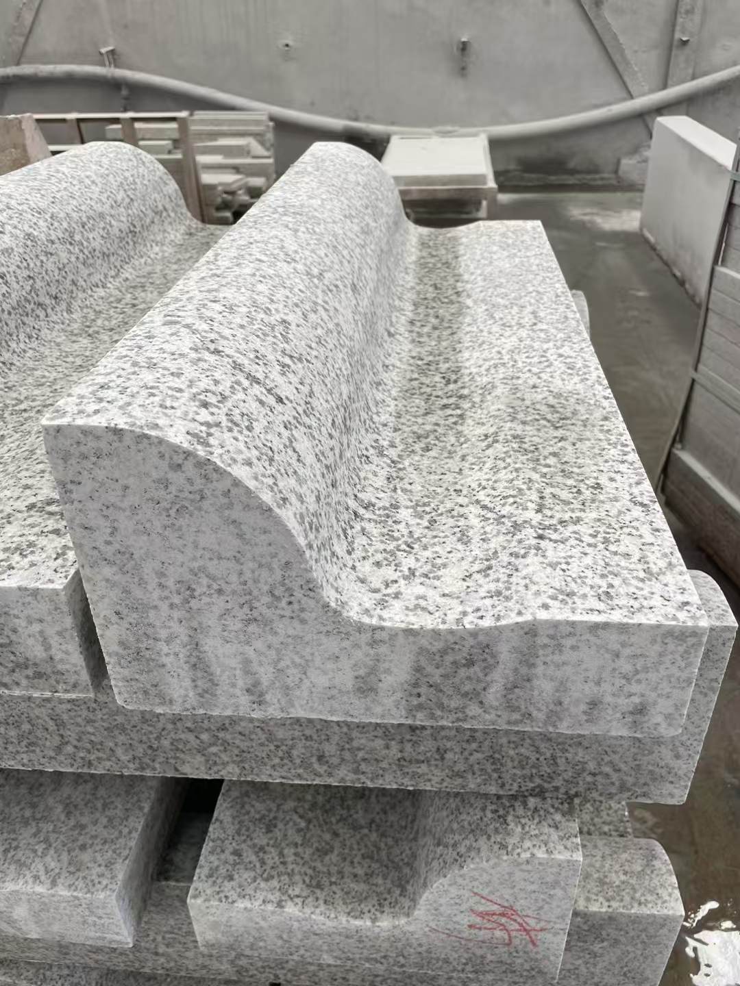 邵阳 白麻花岗岩S型路沿石，路侧石，马路牙子等