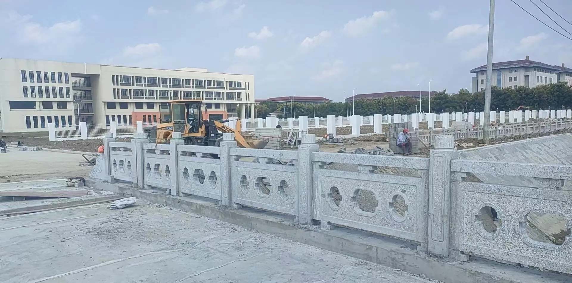 邵阳 白麻花岗岩荔枝面河道栏杆