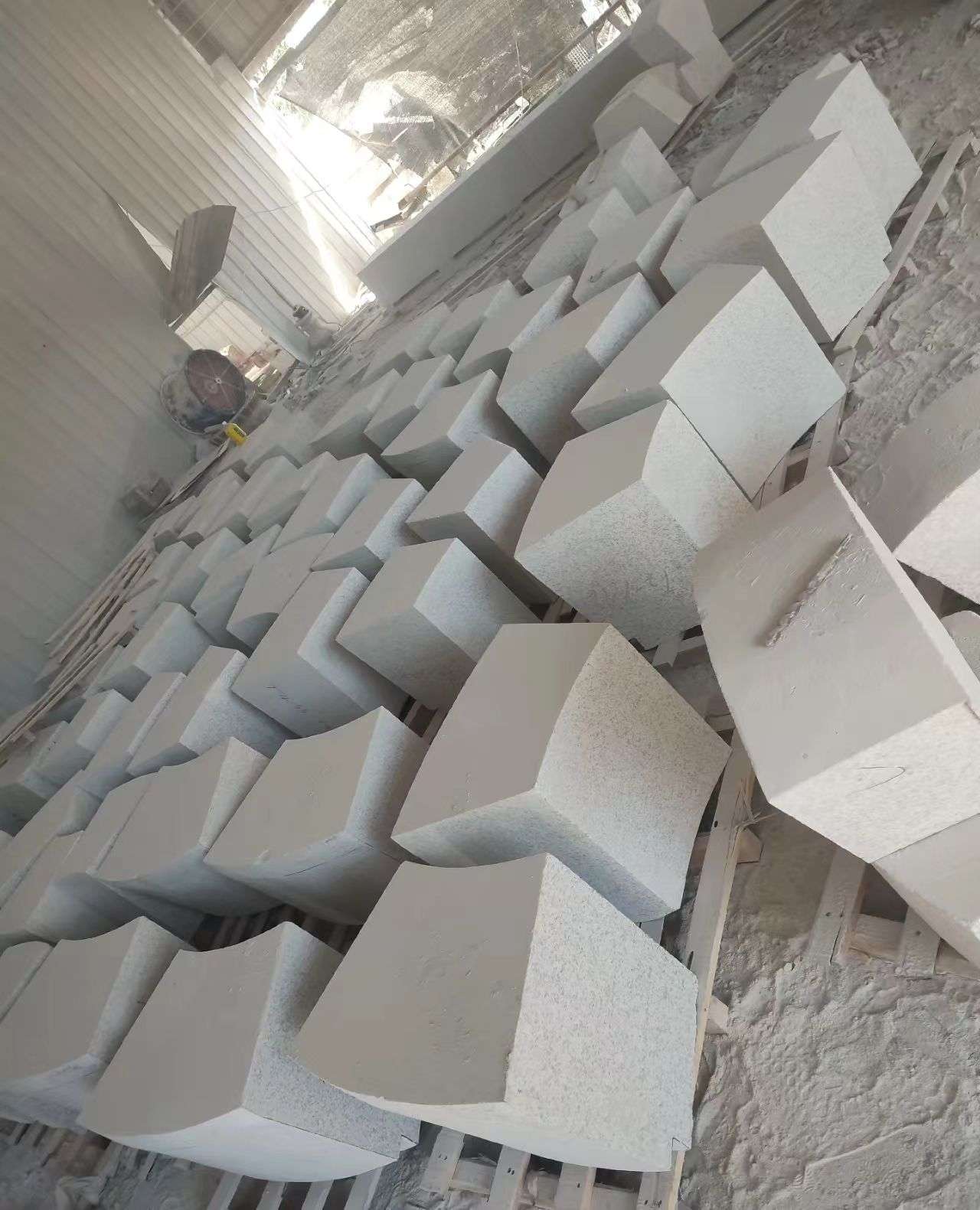 邵阳 白麻花岗岩异形坐凳