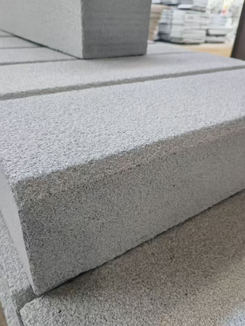 邵阳 芝麻灰荔枝面路沿石